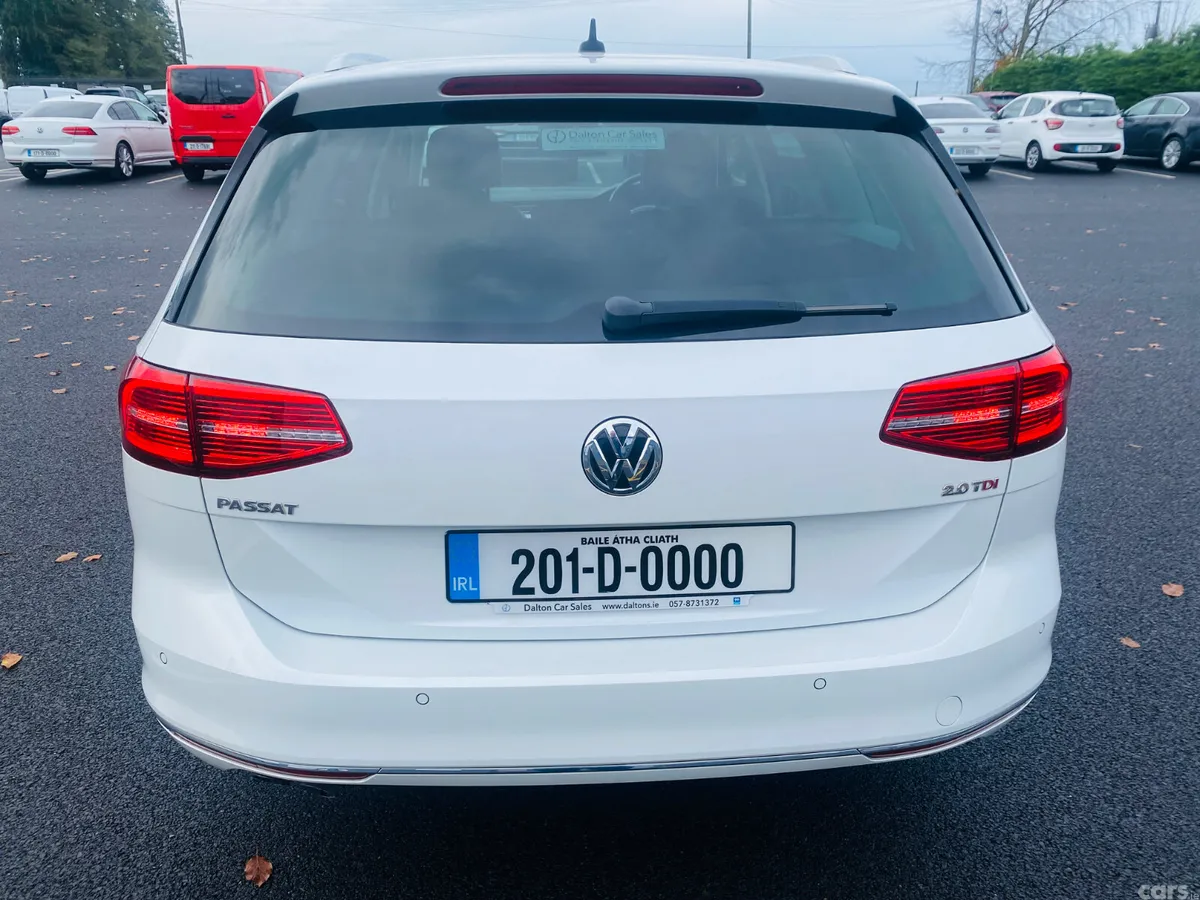 Volkswagen Passat Estate, Diesel, 2020, White