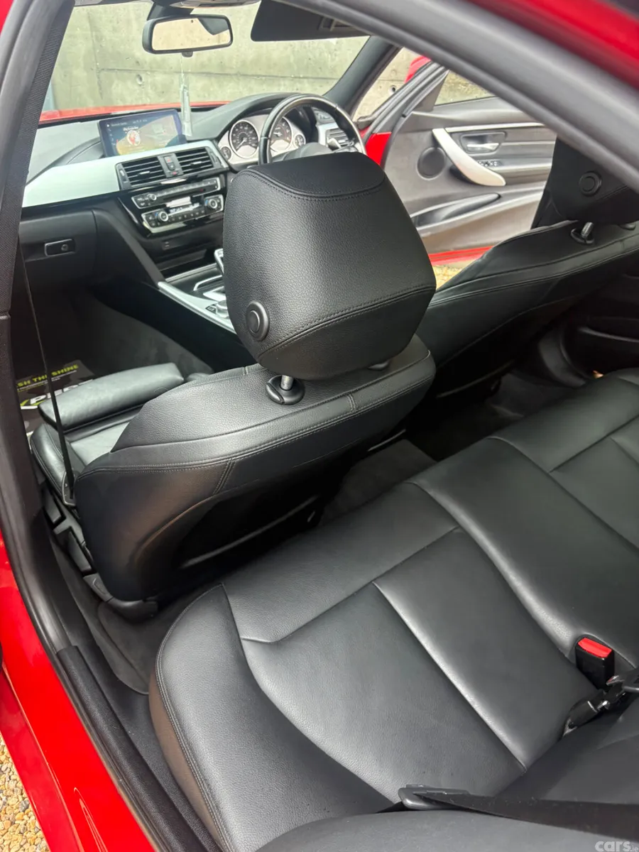 BMW 3-Series Saloon, Diesel, 2018, Red