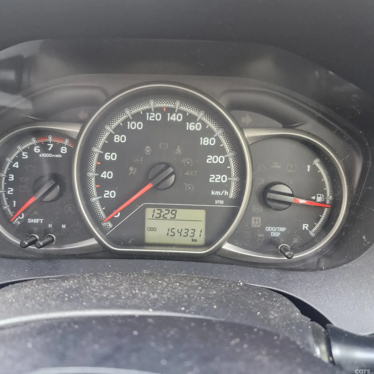 Toyota Yaris Hatchback, Petrol, 2016, Red