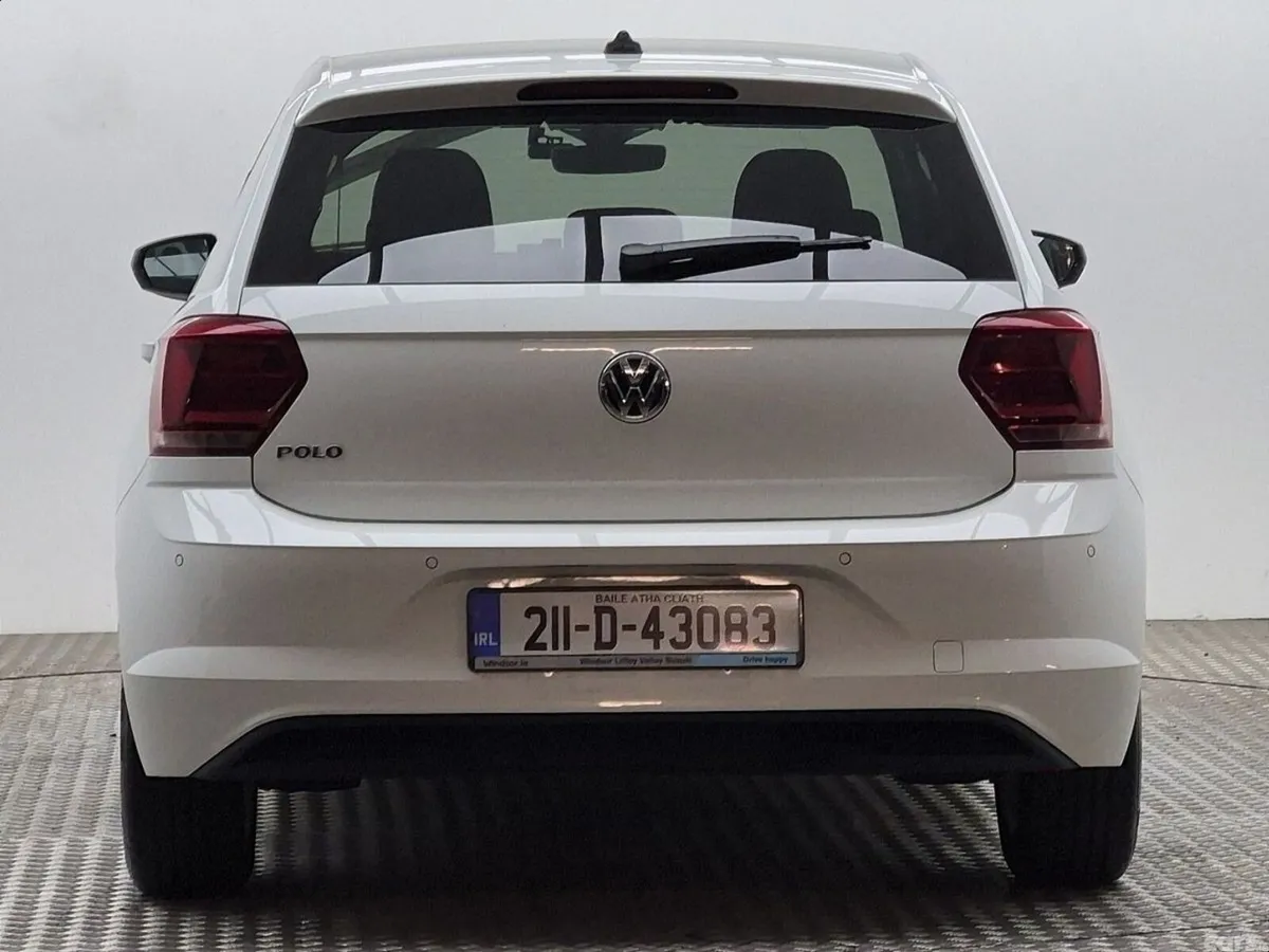 Volkswagen Polo Hatchback, Petrol, 2021, White