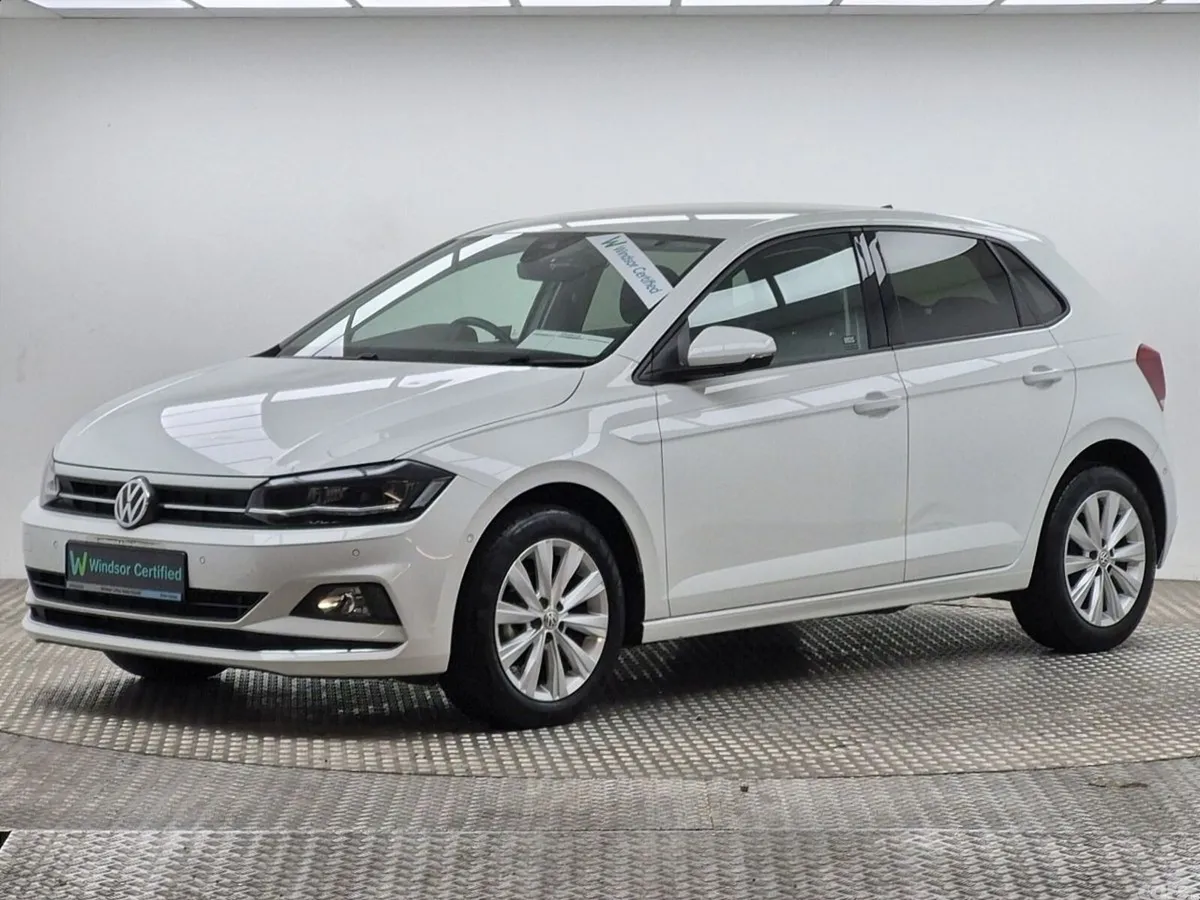 Volkswagen Polo Hatchback, Petrol, 2021, White