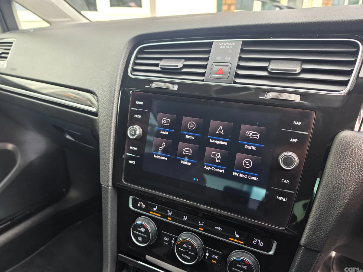 Volkswagen Golf Estate, Petrol, 2018, Grey