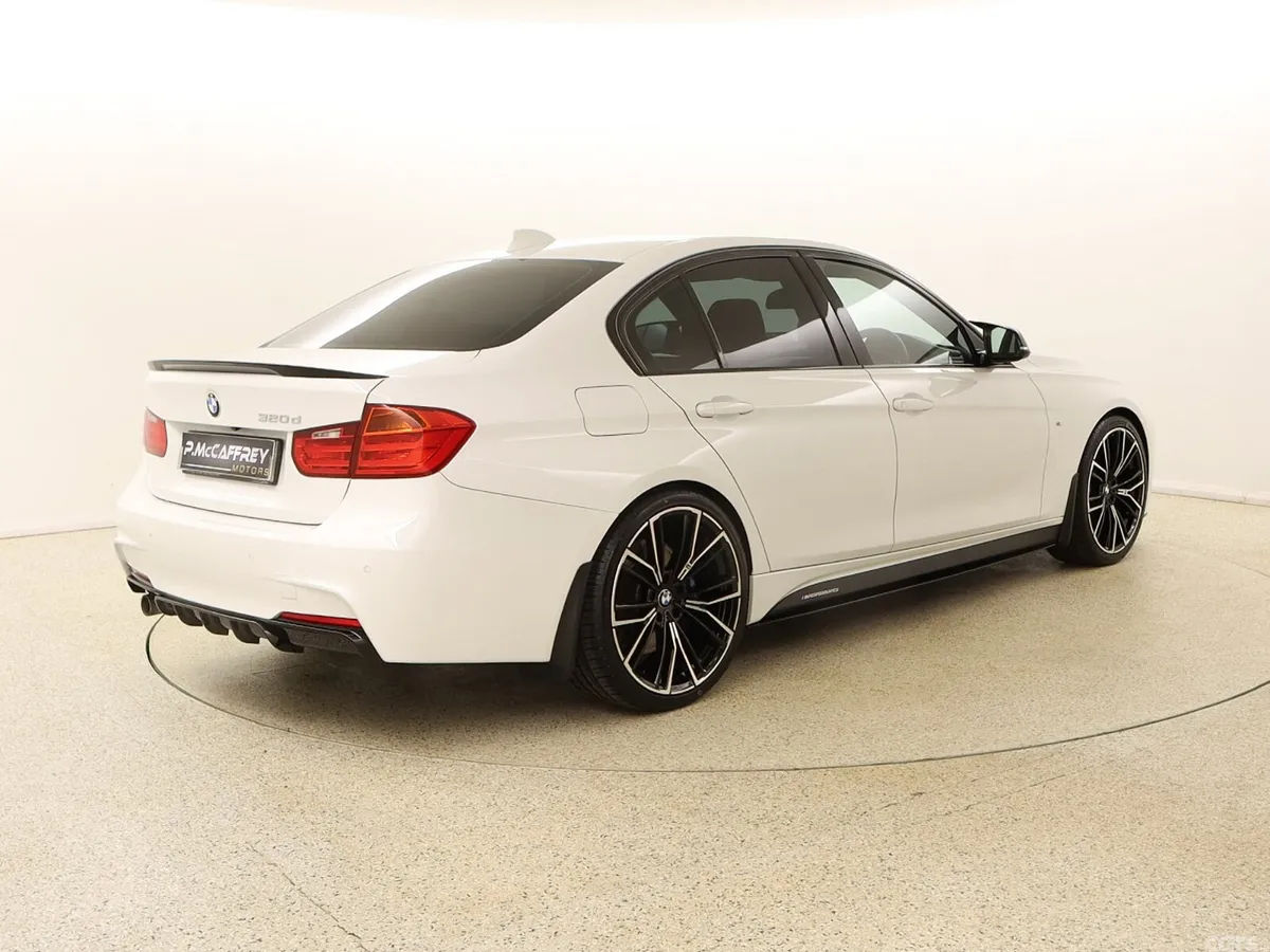 BMW 3-Series Saloon, Diesel, 2015, White