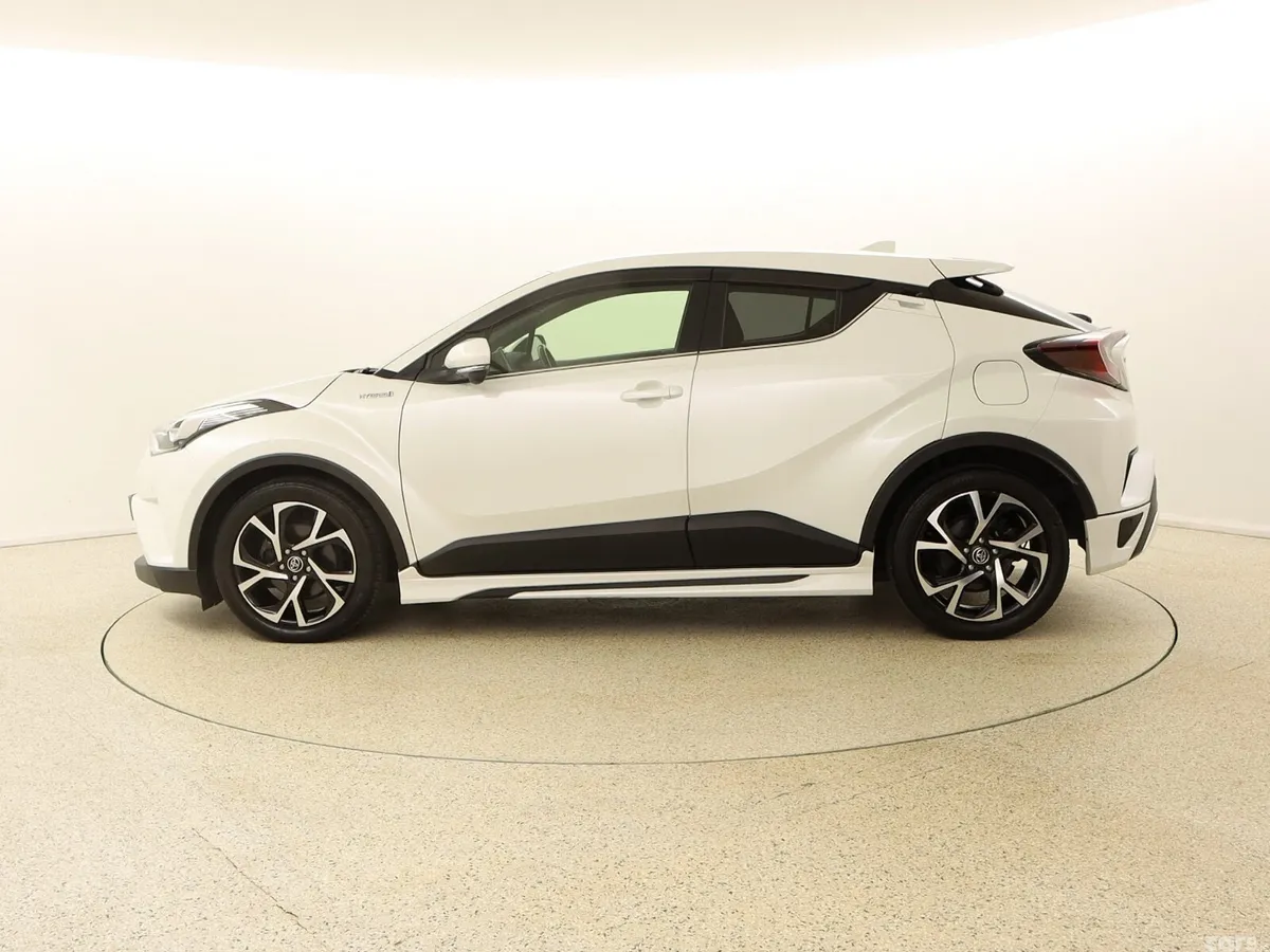Toyota C-HR Hatchback, Petrol Hybrid, 2017, White