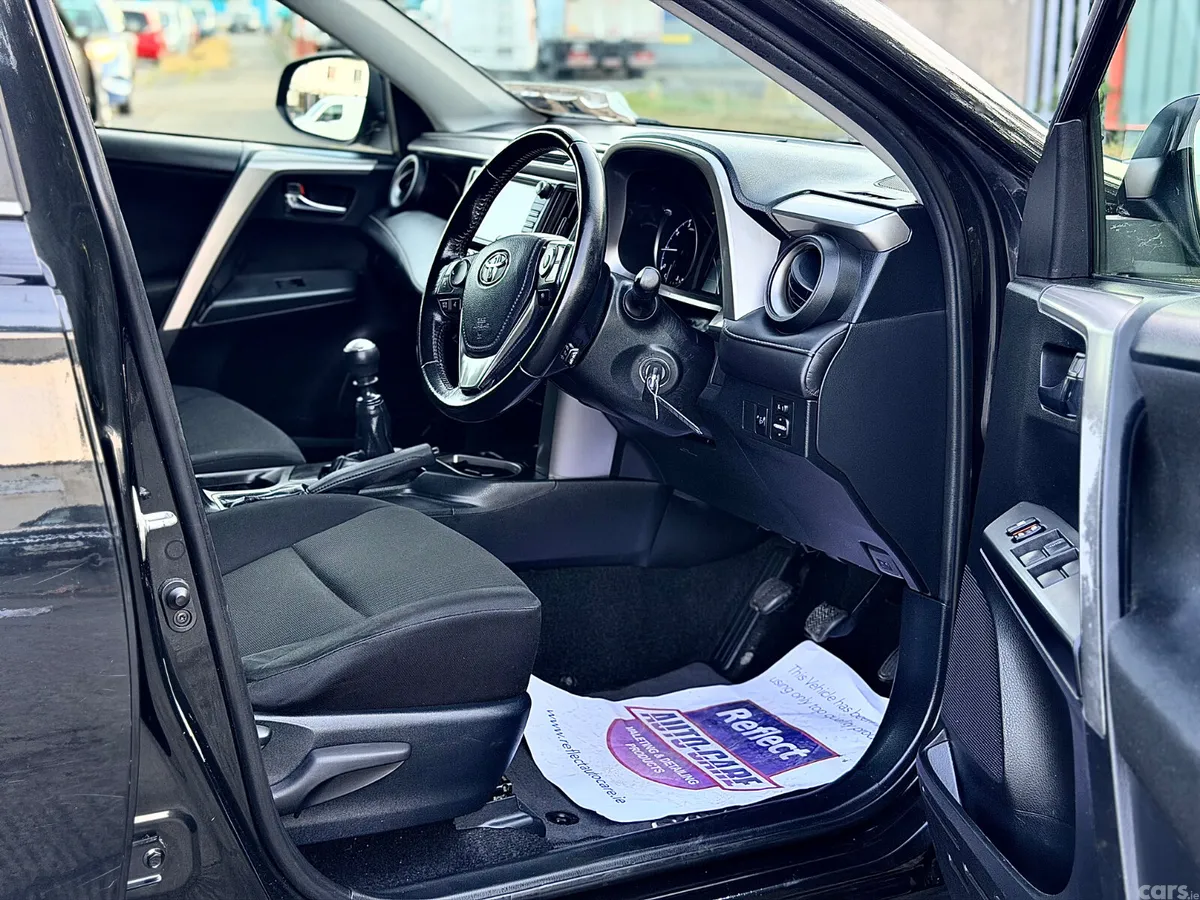 Toyota RAV4 SUV, Diesel, 2017, Black