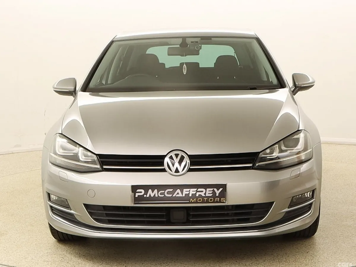 Volkswagen Golf Hatchback, Petrol, 2015, Grey