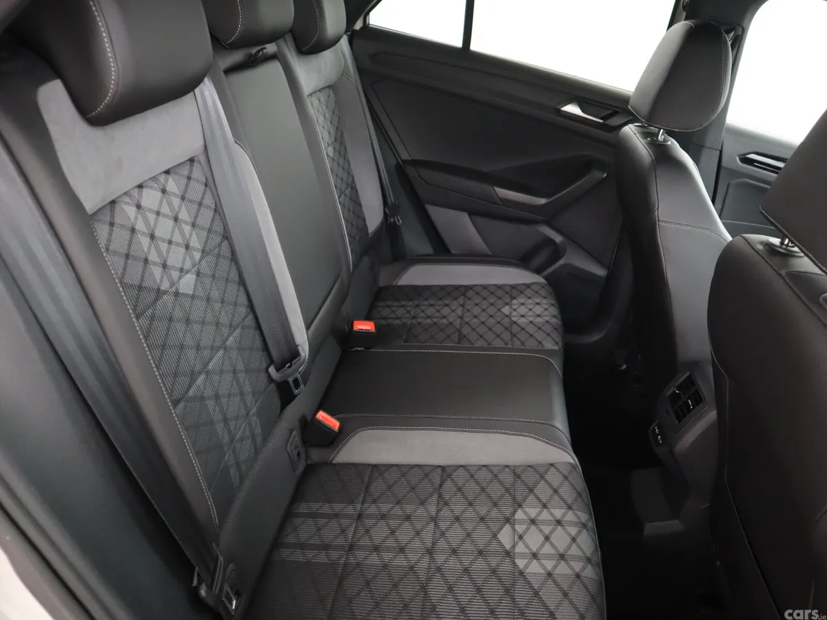 Volkswagen T-Roc SUV, Diesel, 2023, Grey
