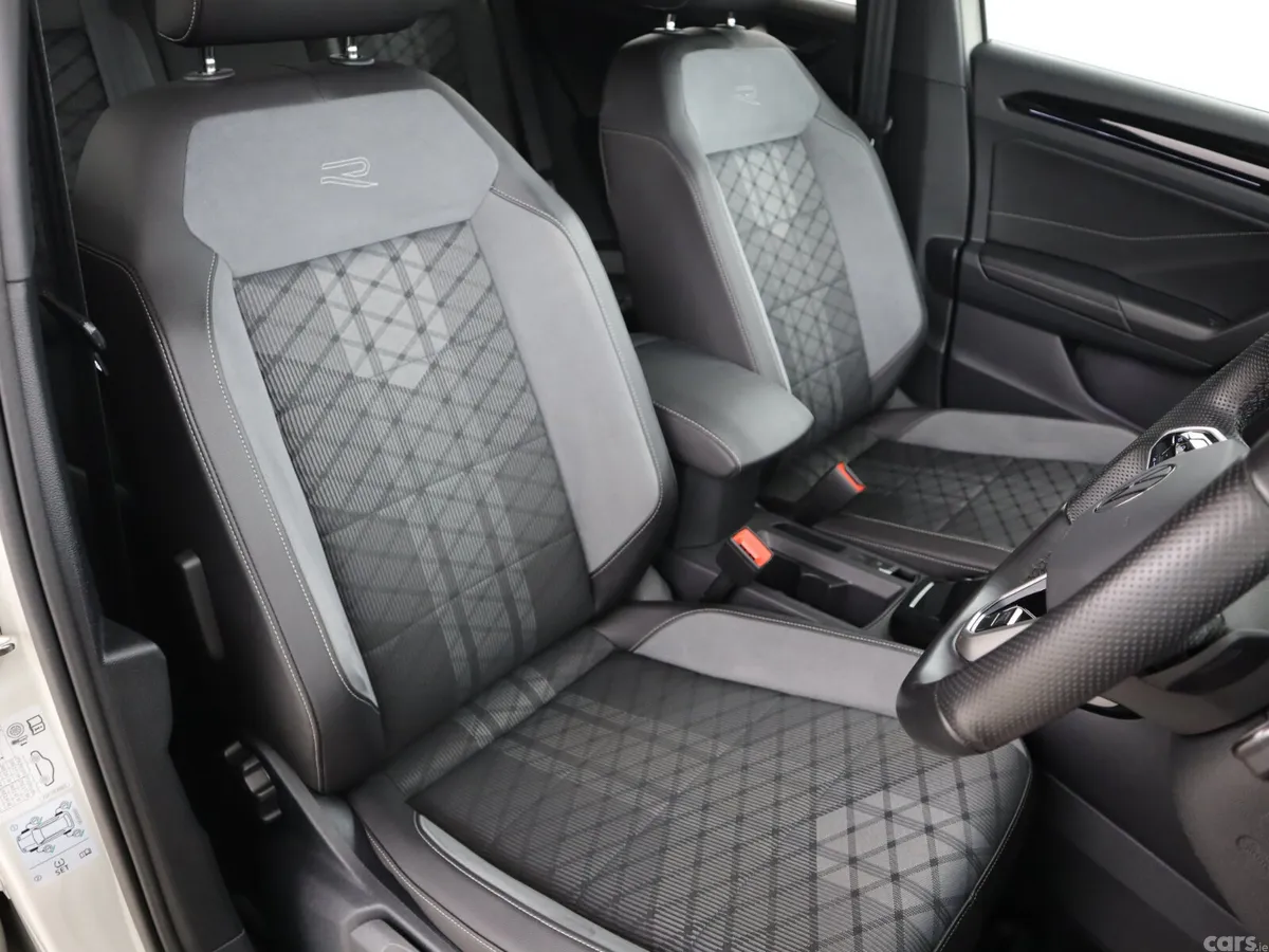 Volkswagen T-Roc SUV, Diesel, 2023, Grey