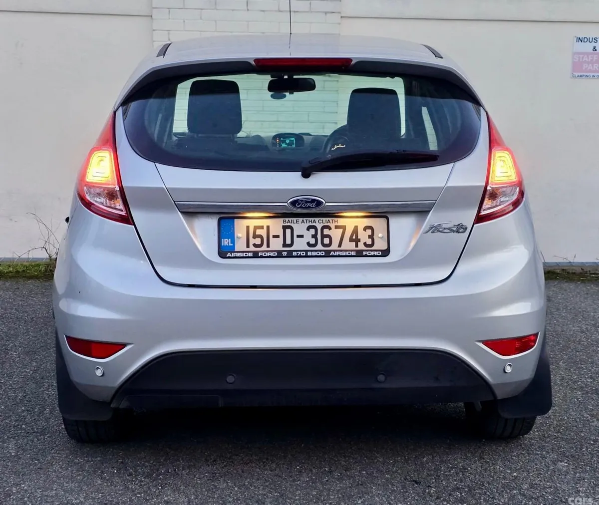 Ford Fiesta Hatchback, Petrol, 2015, Silver