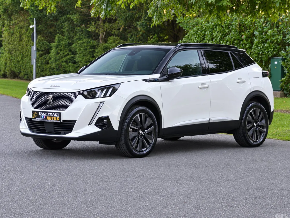 Peugeot 2008 SUV, Electric, 2022, White