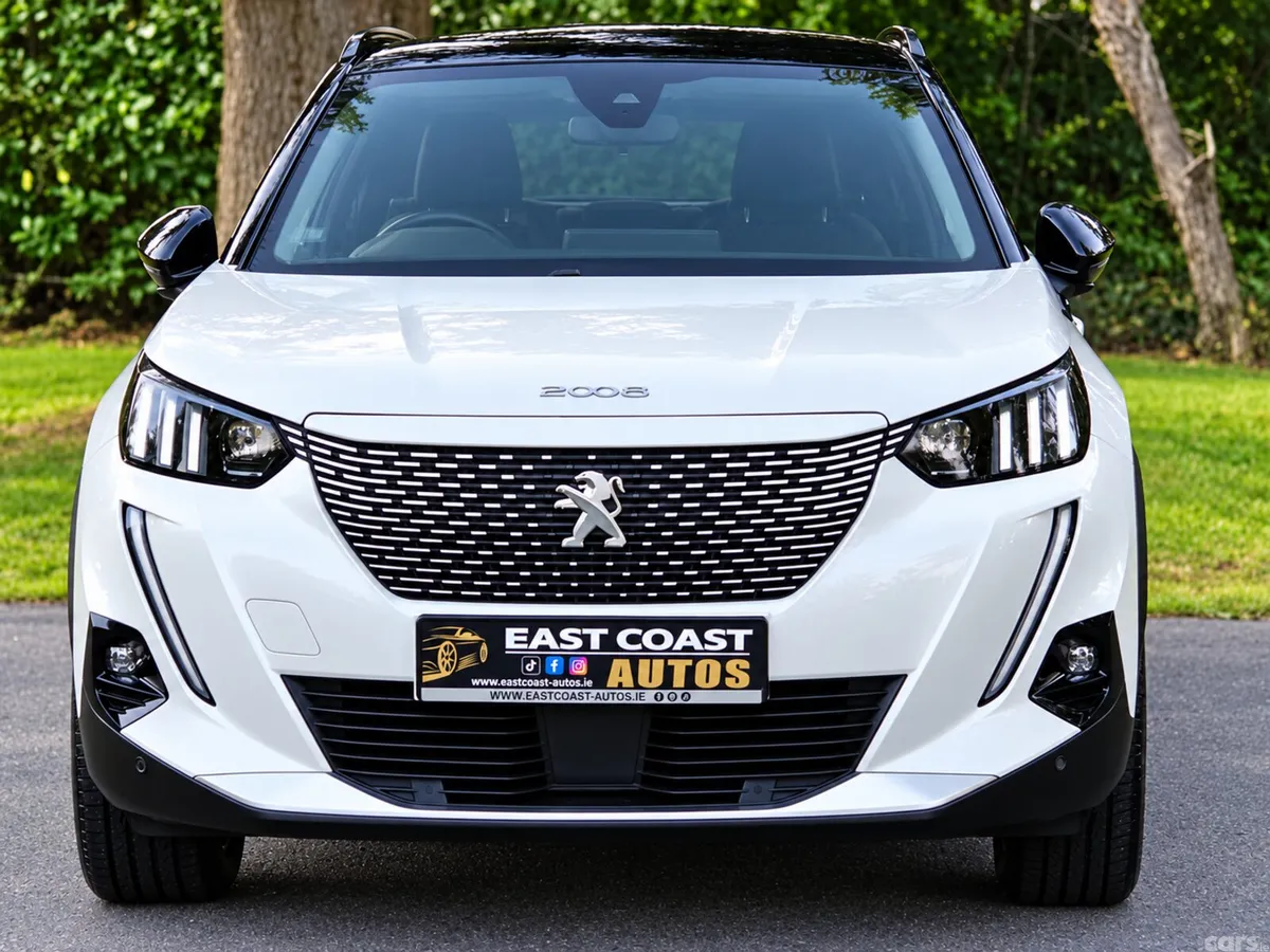 Peugeot 2008 SUV, Electric, 2022, White