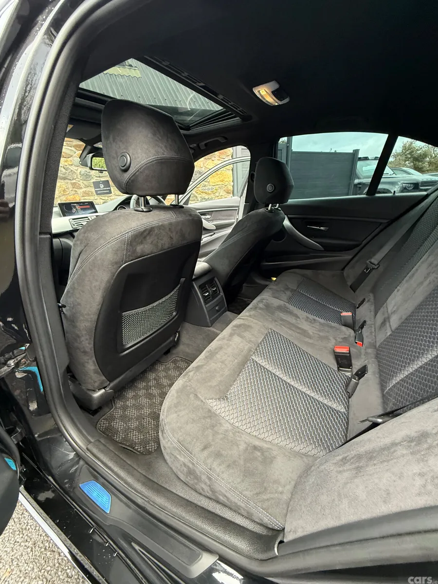 BMW 3-Series Saloon, Petrol, 2013, Black