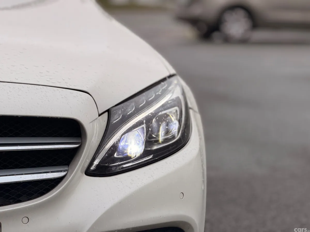Mercedes-Benz C-Class Saloon, Diesel, 2015, White