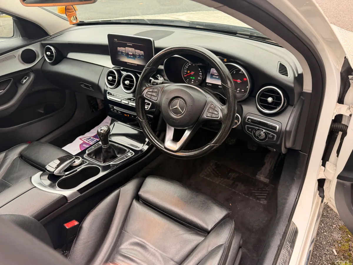 Mercedes-Benz C-Class Saloon, Diesel, 2015, White