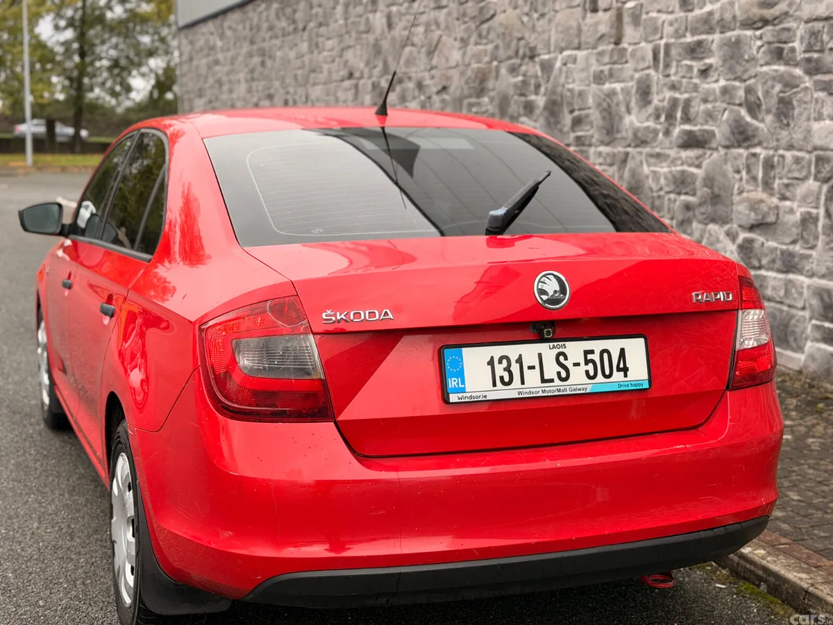 Skoda Rapid Saloon, Petrol, 2013, Red