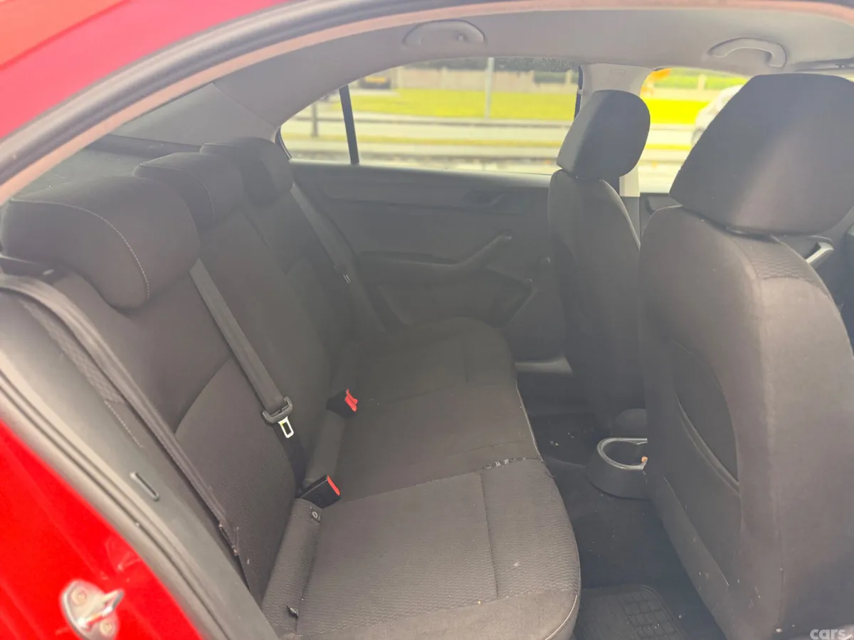 Skoda Rapid Saloon, Petrol, 2013, Red