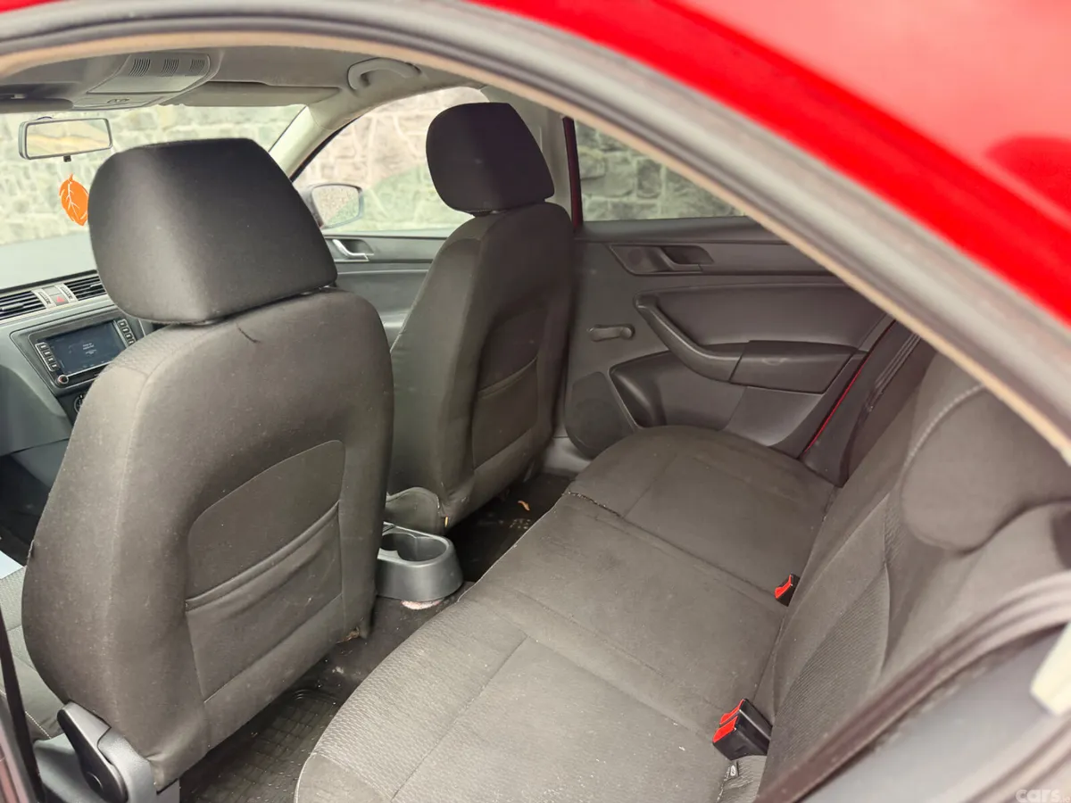 Skoda Rapid Saloon, Petrol, 2013, Red
