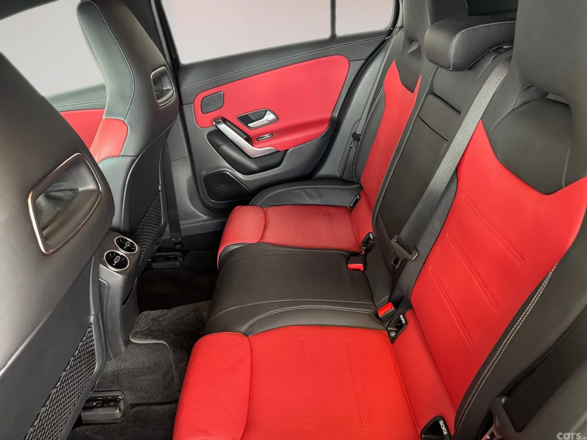 Mercedes-Benz A-Class Hatchback, Diesel, 2019, Black