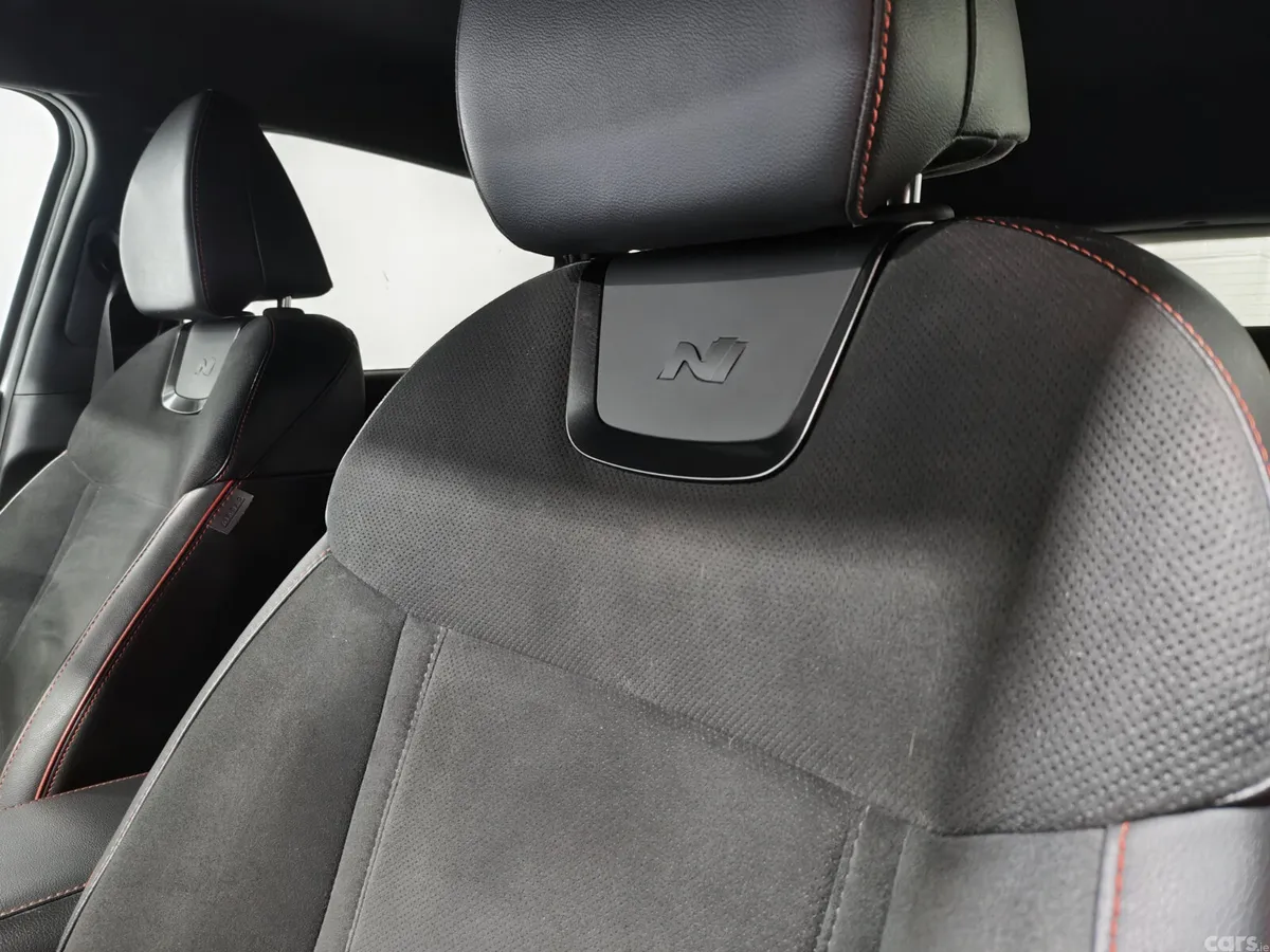 Hyundai Tucson SUV, Petrol Hybrid, 2023, White
