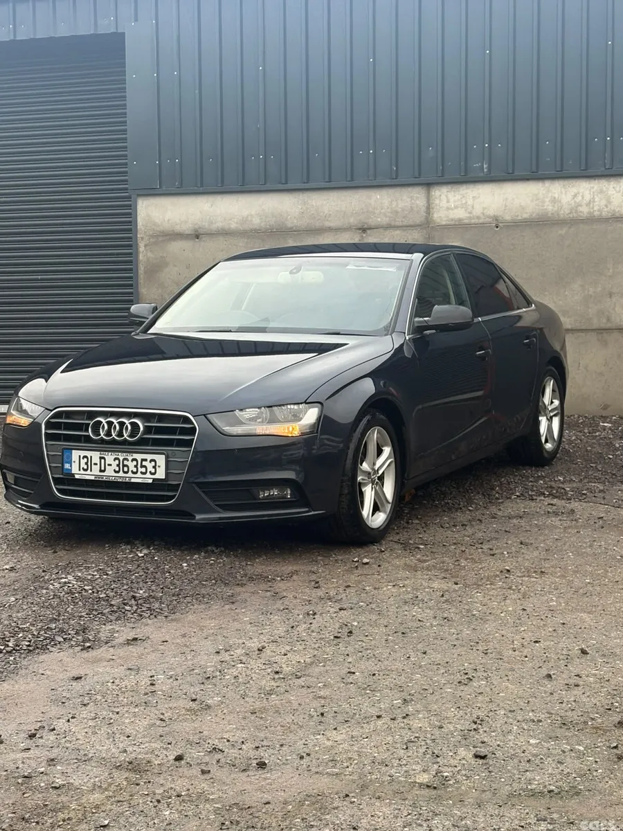 Audi A4 Saloon, Diesel, 2013, Blue