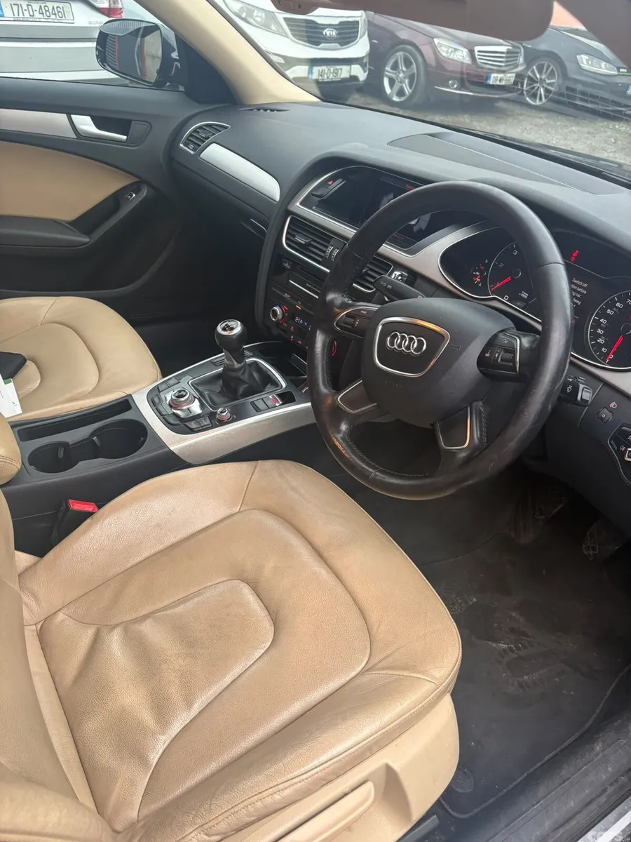 Audi A4 Saloon, Diesel, 2013, Blue