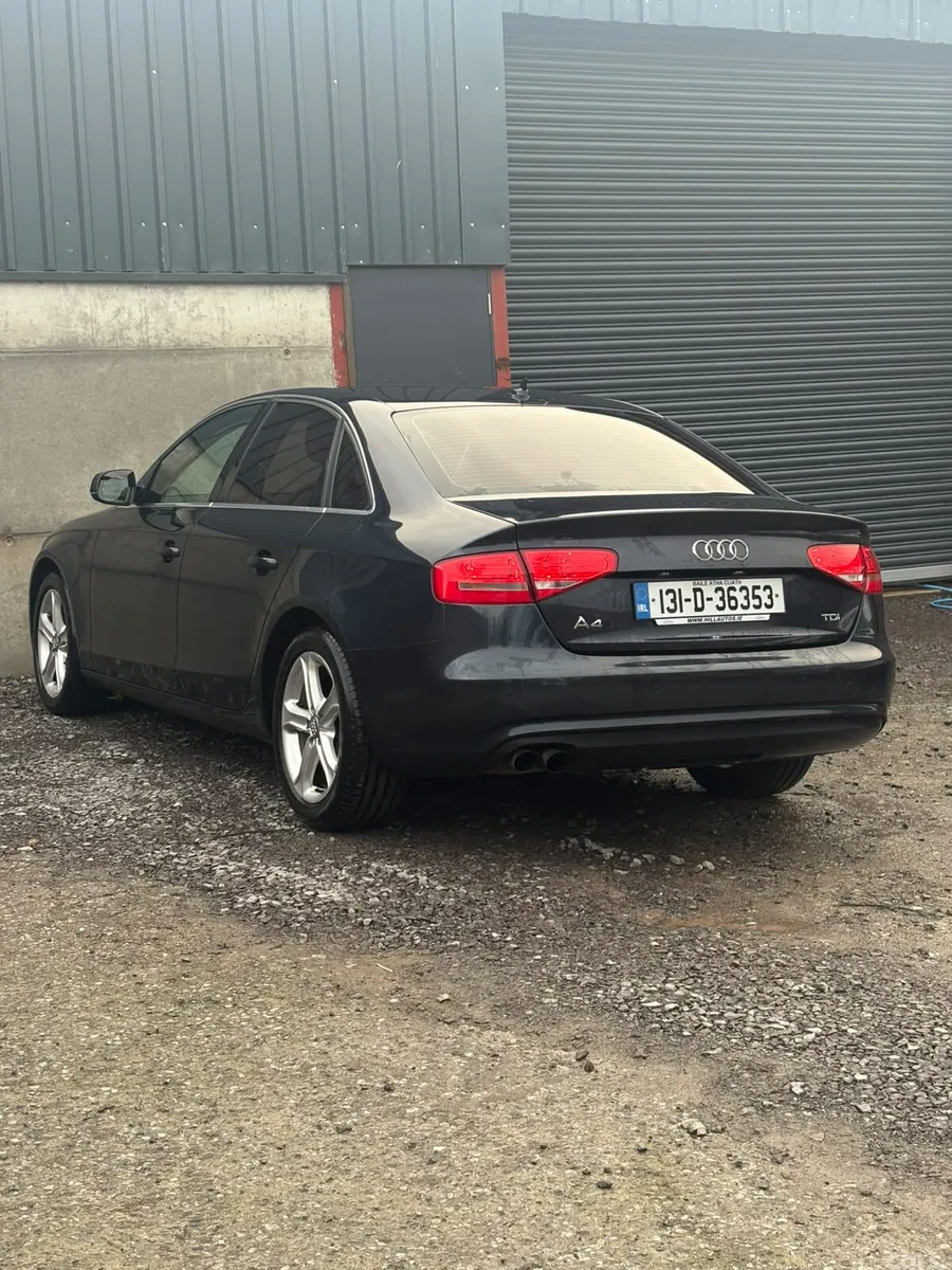 Audi A4 Saloon, Diesel, 2013, Blue