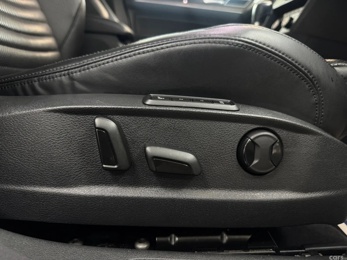 Volkswagen Passat Estate, Diesel, 2018, White