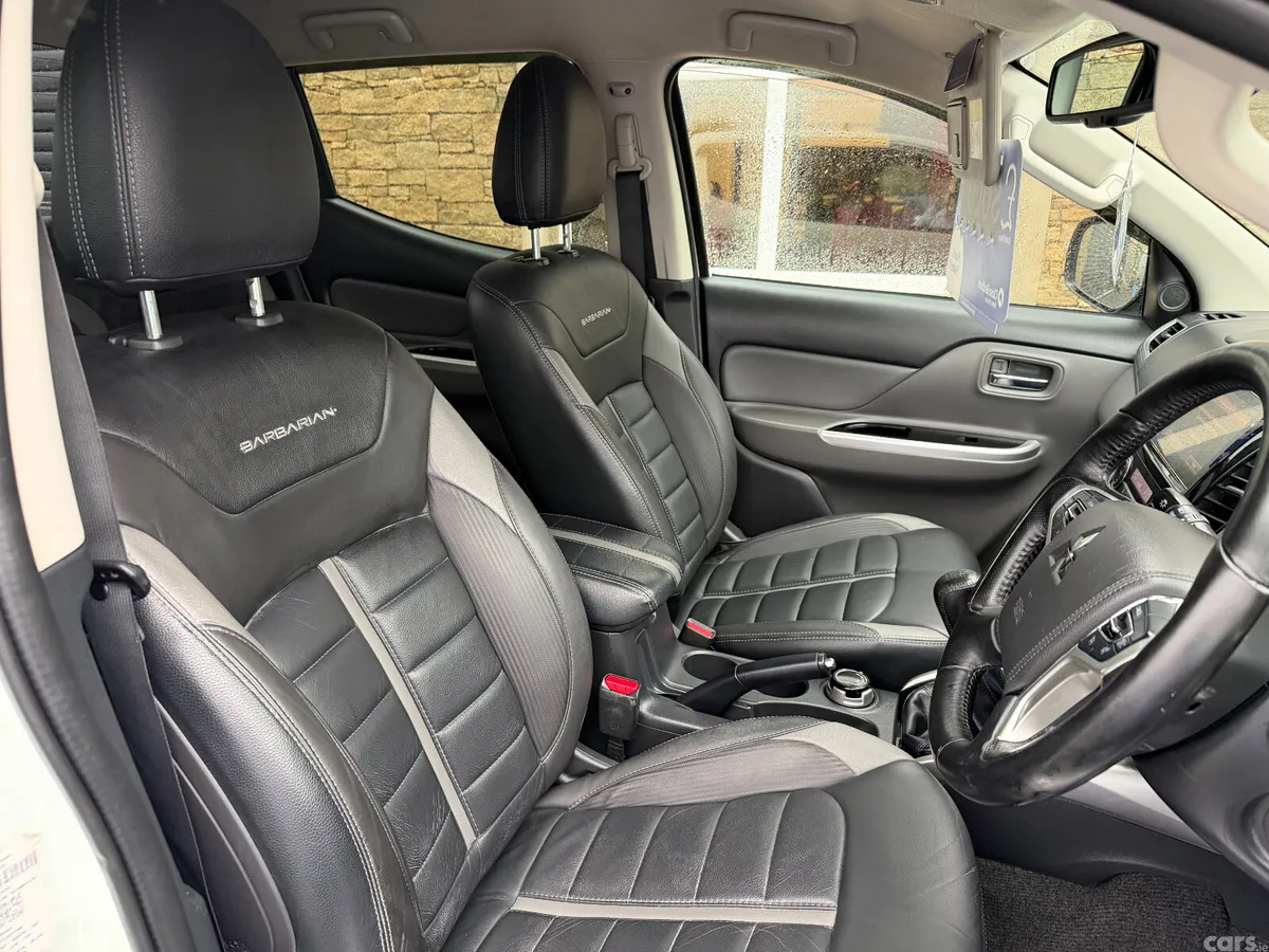 Mitsubishi L200 Pick Up, Diesel, 2019, White