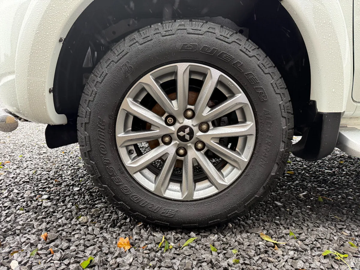 Mitsubishi L200 Pick Up, Diesel, 2019, White