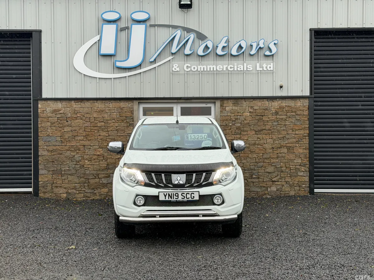 Mitsubishi L200 Pick Up, Diesel, 2019, White