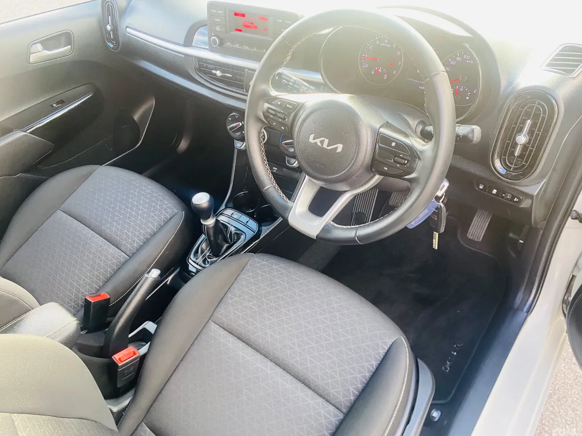 Kia Picanto Hatchback, Petrol, 2024, Yellow