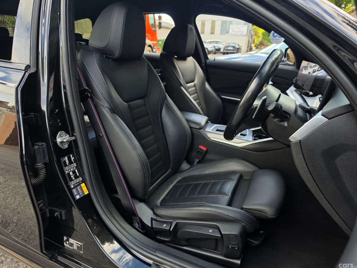 BMW 3-Series Estate, Petrol Hybrid, 2023, Black