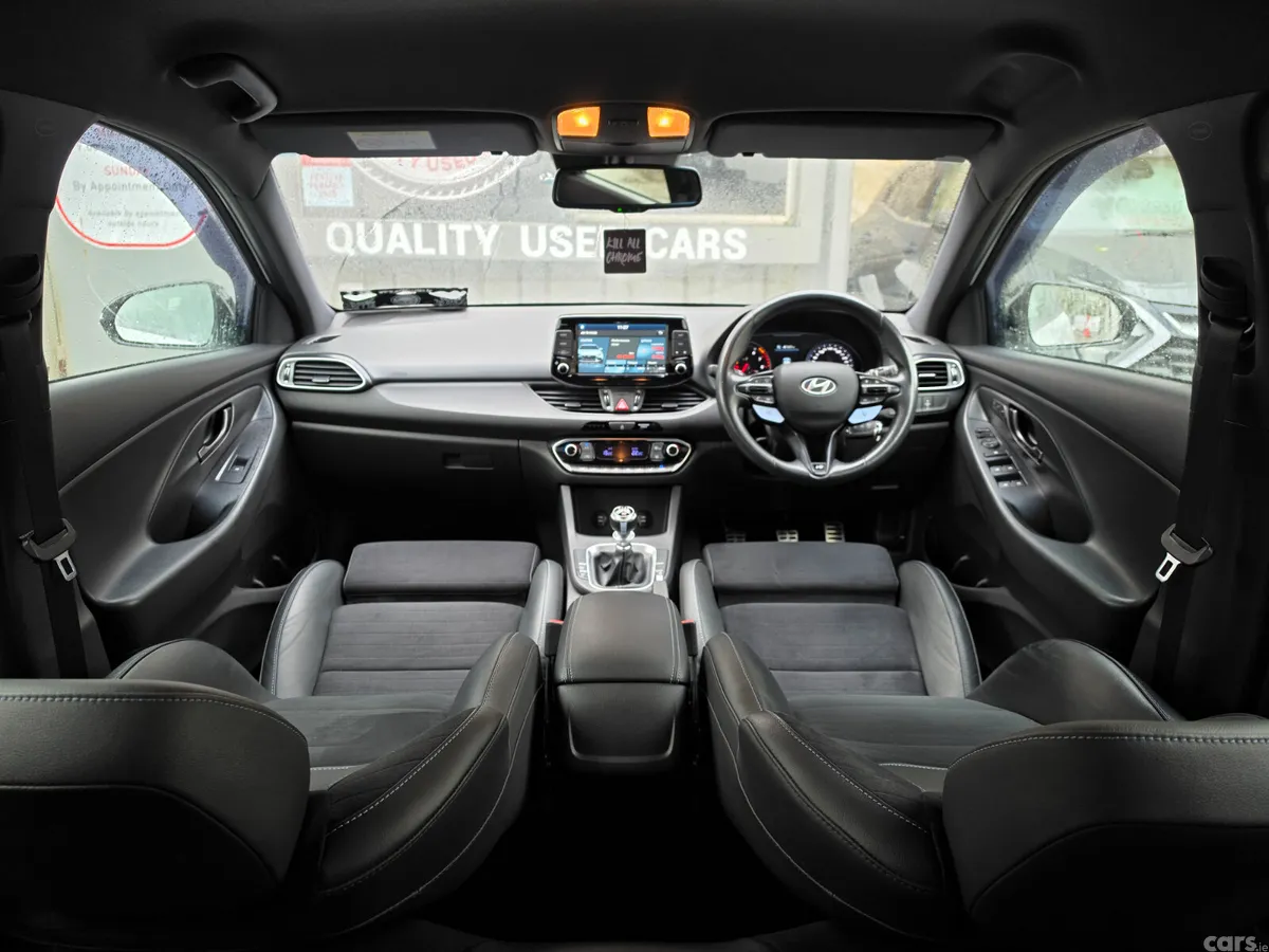 Hyundai i30 Hatchback, Petrol, 2018, White