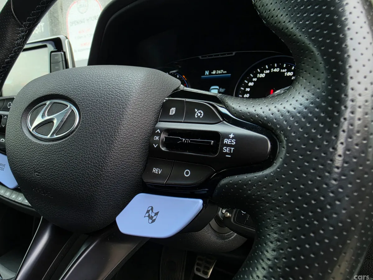 Hyundai i30 Hatchback, Petrol, 2018, White