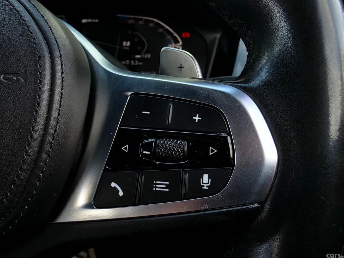 BMW 3-Series Saloon, Petrol Hybrid, 2020, Black