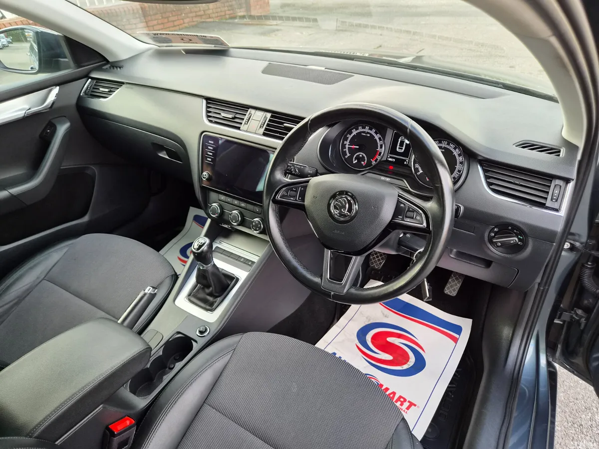 Skoda Octavia Estate, Diesel, 2020, Grey