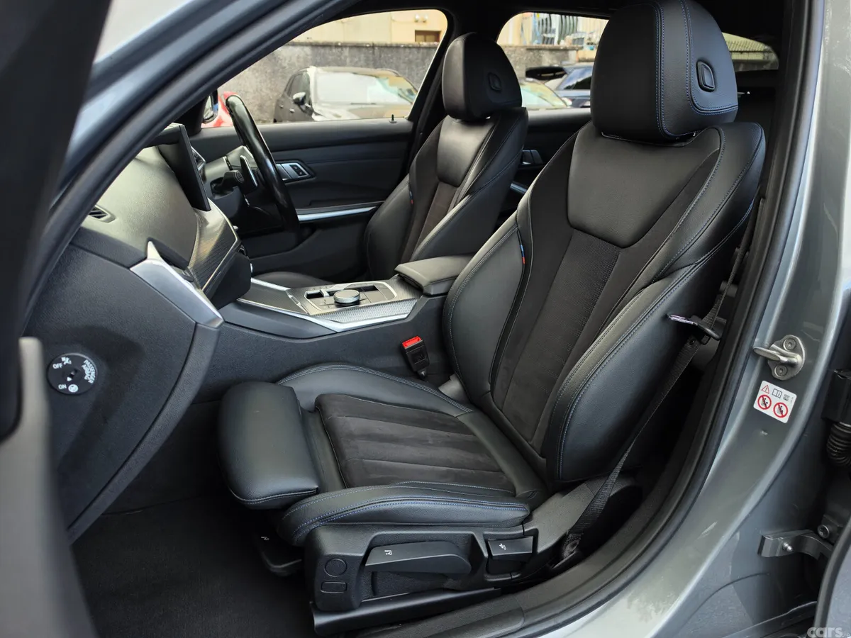 BMW 3-Series Estate, Petrol Hybrid, 2022, Grey