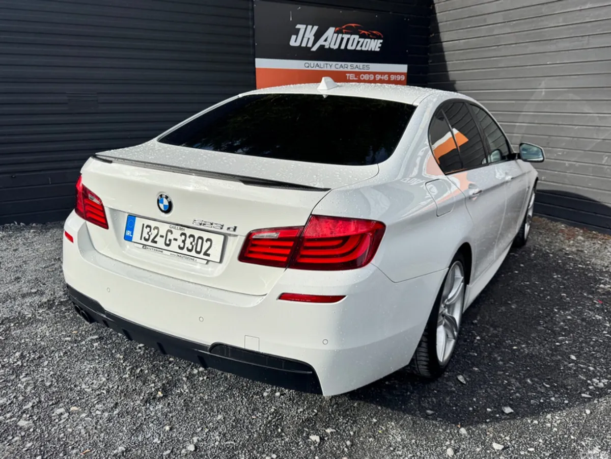 BMW 5-Series Saloon, Diesel, 2013, White