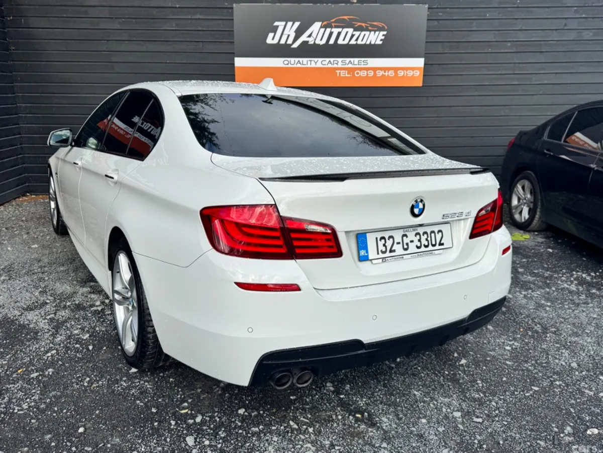BMW 5-Series Saloon, Diesel, 2013, White