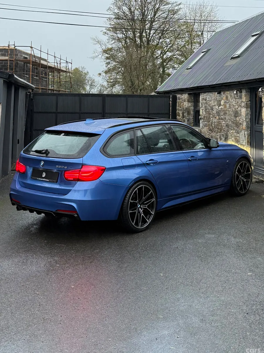 BMW 3-Series Estate, Diesel, 2016, Blue