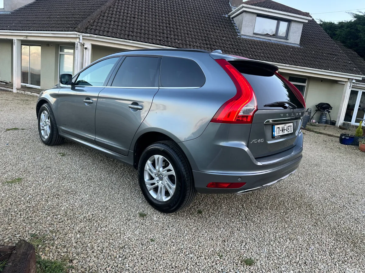 Volvo XC60 SUV, Diesel, 2017, Grey