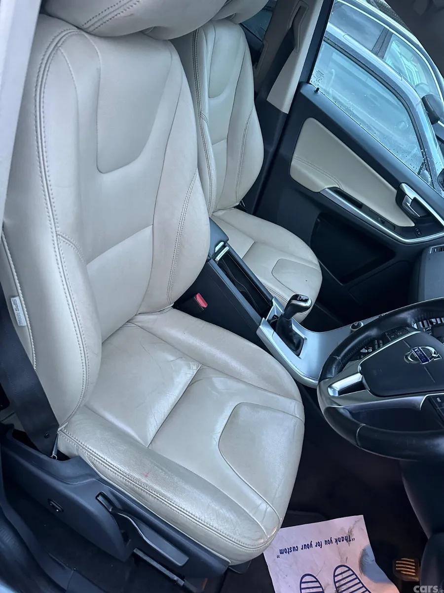 Volvo XC60 SUV, Diesel, 2017, Grey