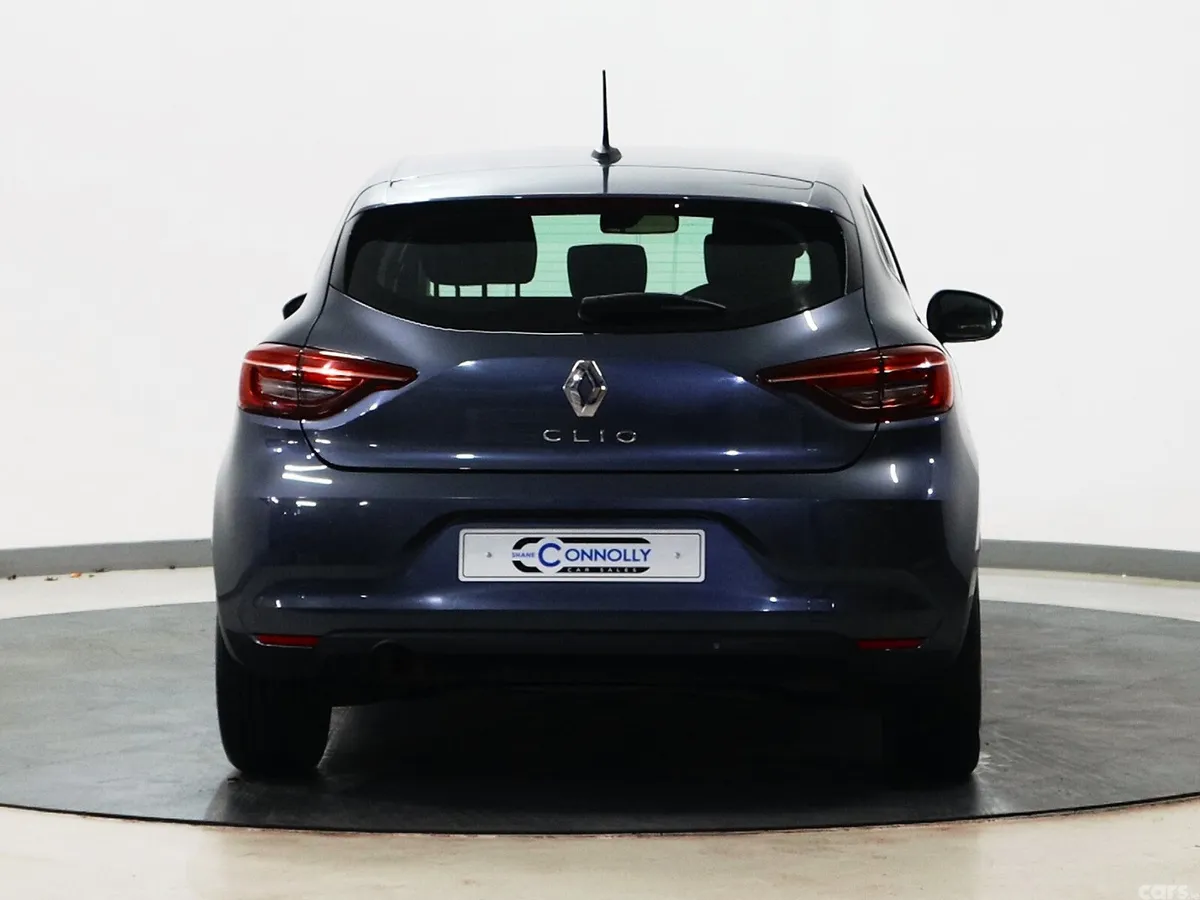 Renault Clio Hatchback, Petrol, 2023, Grey