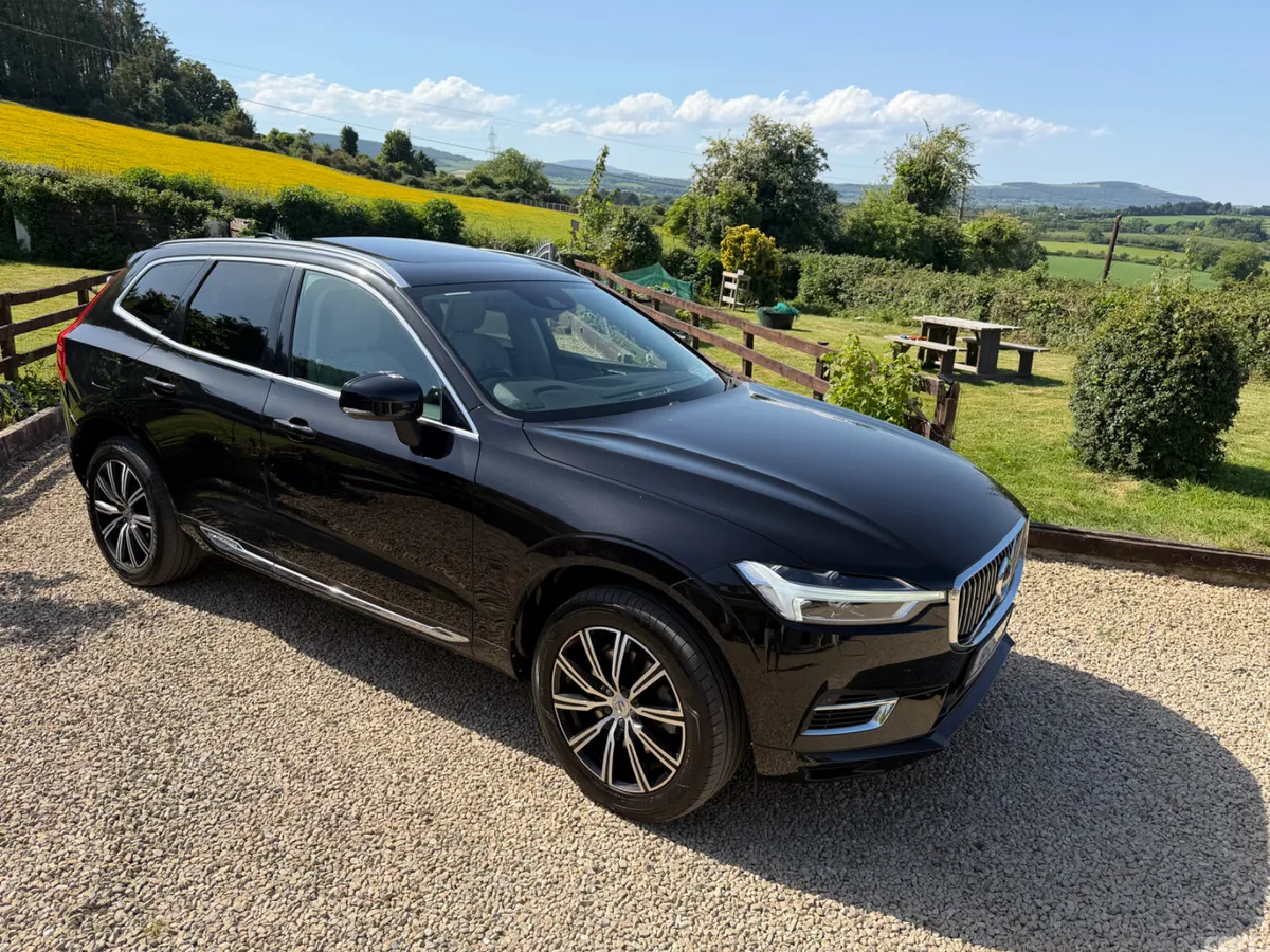 Volvo XC60 SUV, Petrol Plug-in Hybrid, 2018, Black