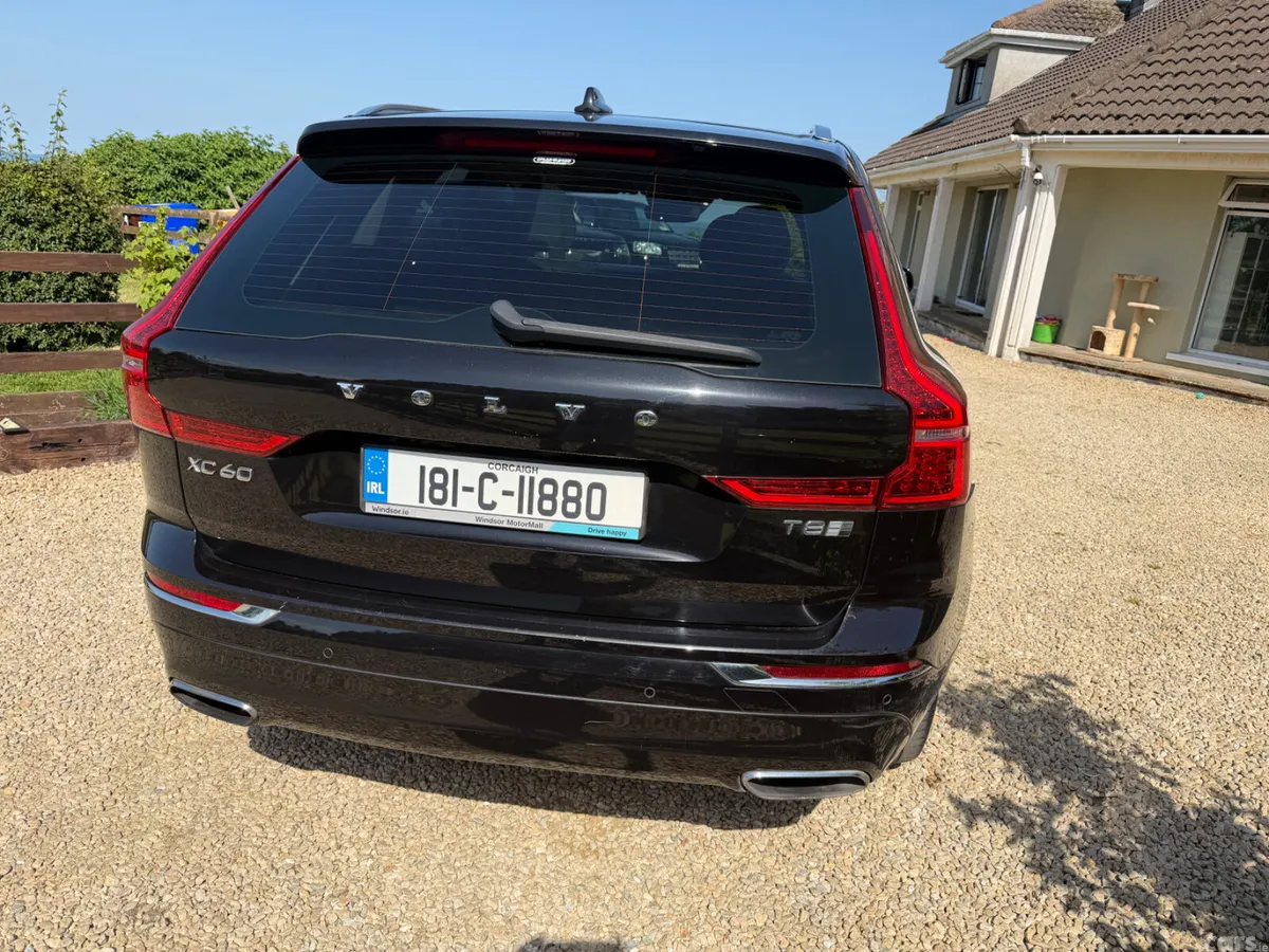 Volvo XC60 SUV, Petrol Plug-in Hybrid, 2018, Black