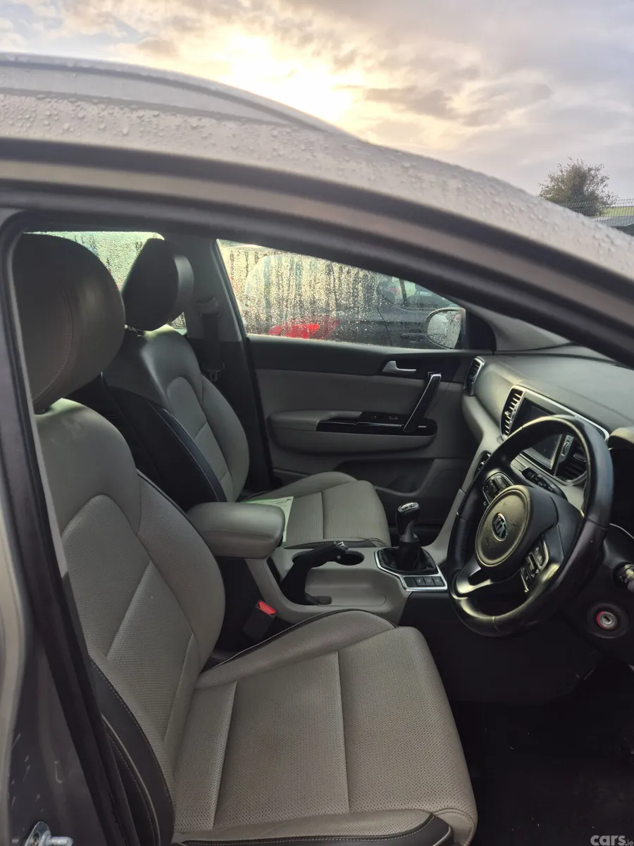 Kia Sportage SUV, Diesel, 2018, Grey