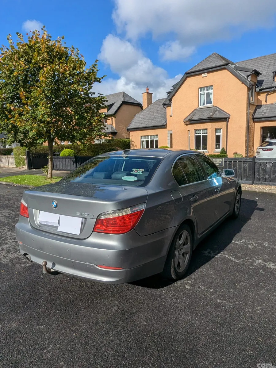 BMW 5-Series Saloon, Diesel, 2008, Grey