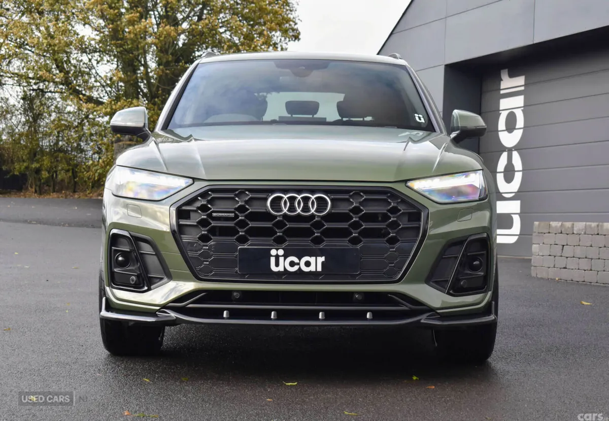 Audi Q5 SUV, Diesel Hybrid, 2023, Green