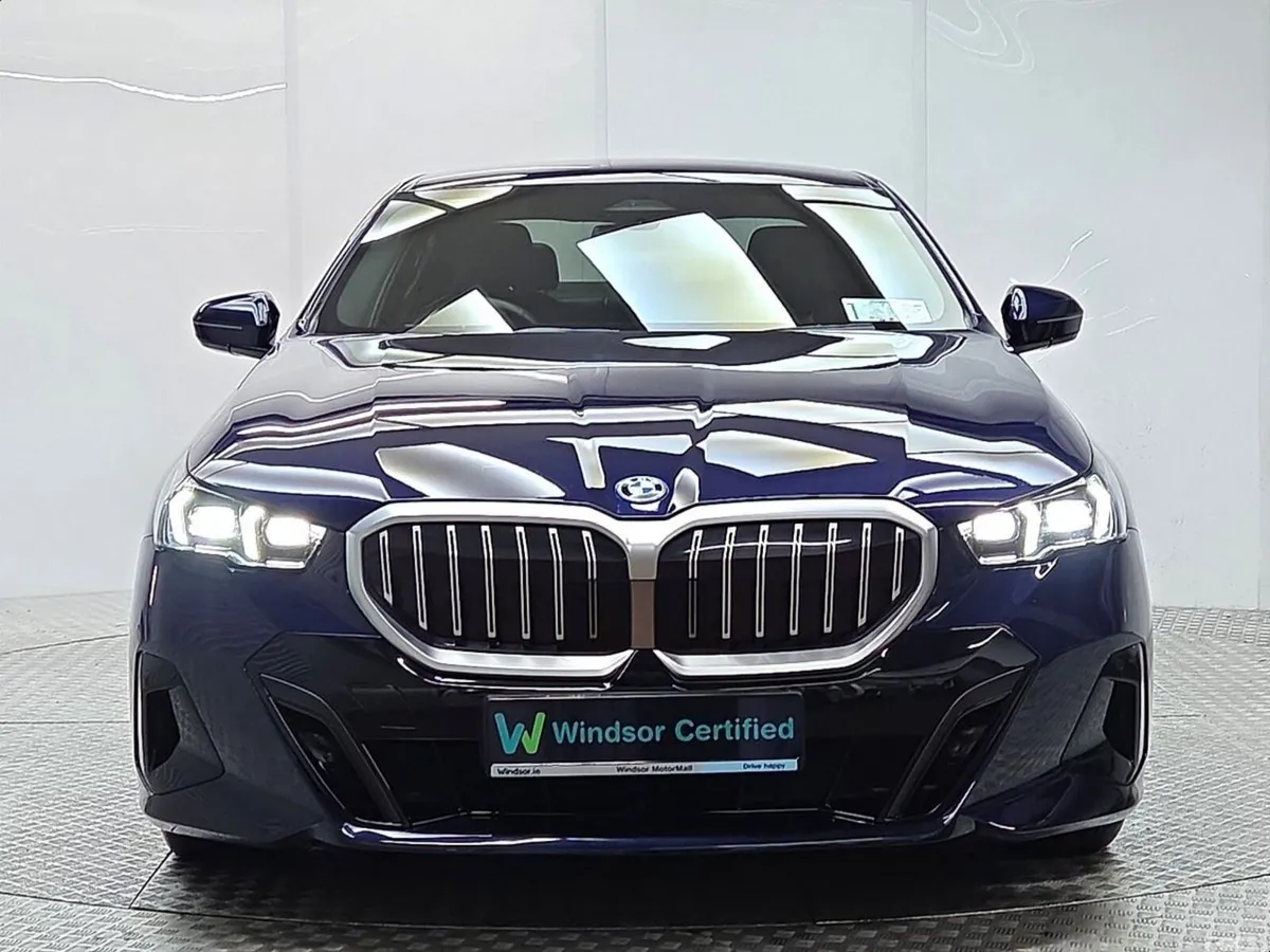 BMW 5-Series Saloon, Petrol Plug-in Hybrid, 2025, Blue