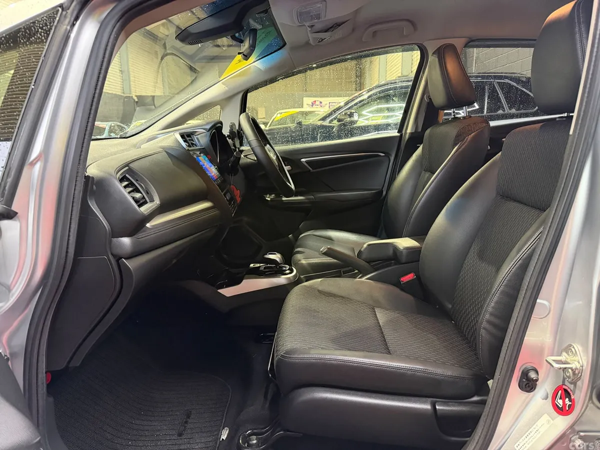 Honda Fit Hatchback, Petrol Hybrid, 2016, Silver